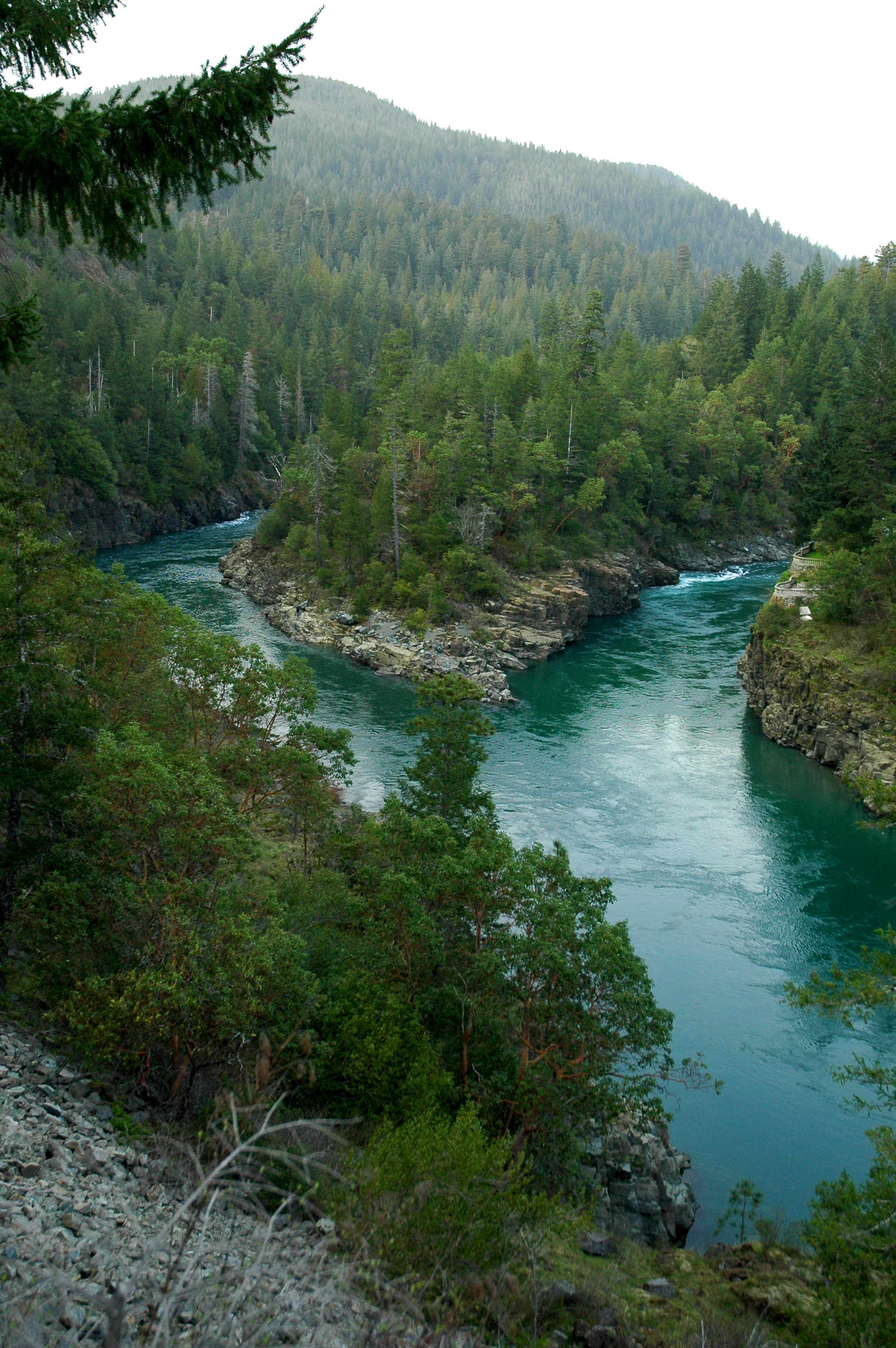 Smith River Kayaking and Paddle Boarding in California - Maps ...